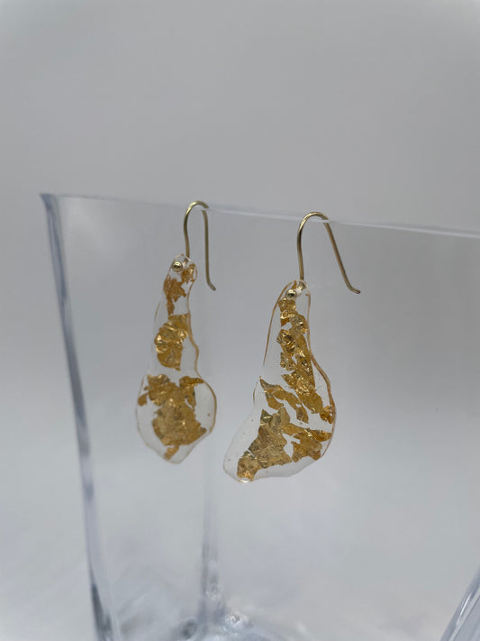Organic drop earrings - gold sparkeling