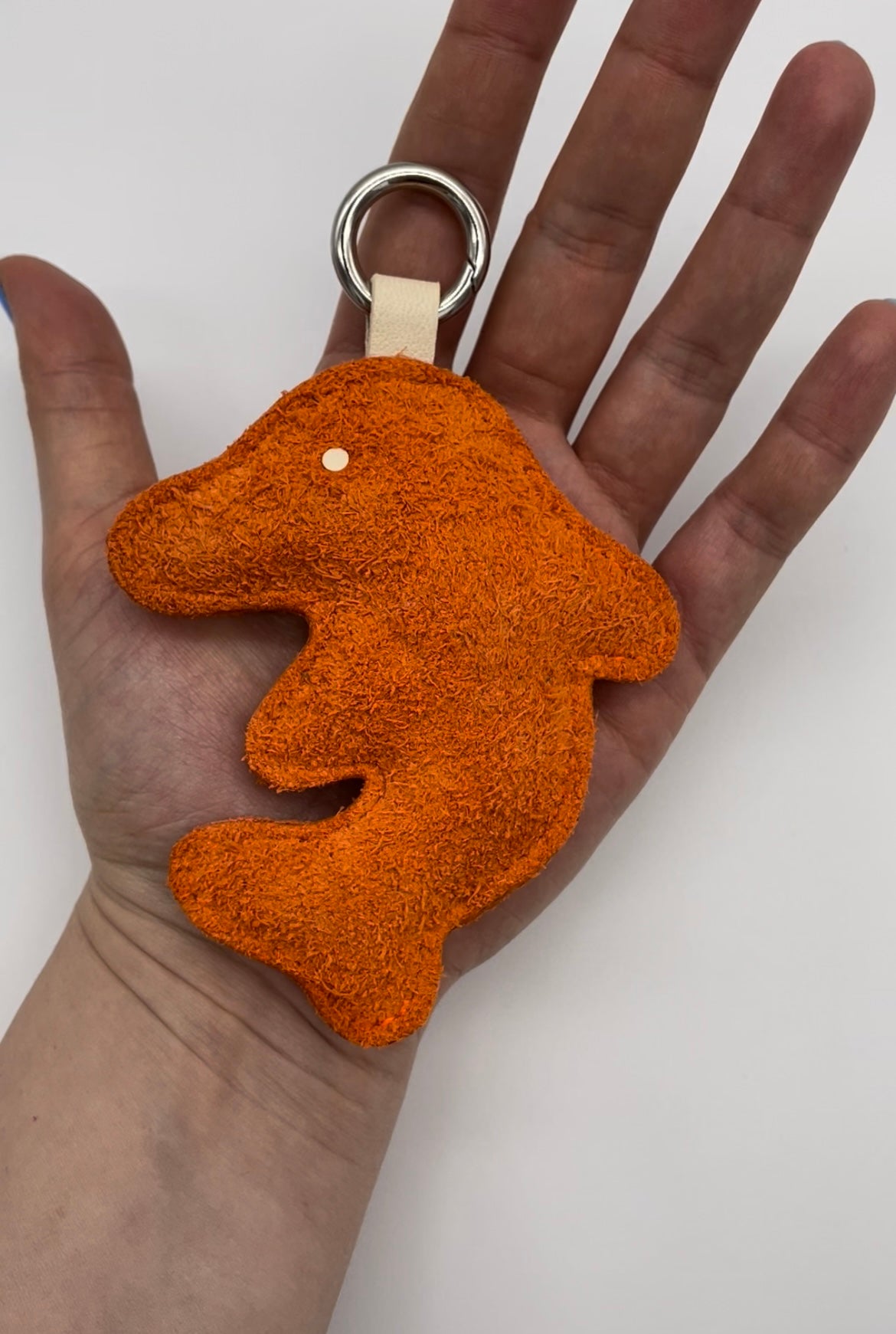 bag charm - olivenleder® fluffy DOLLY