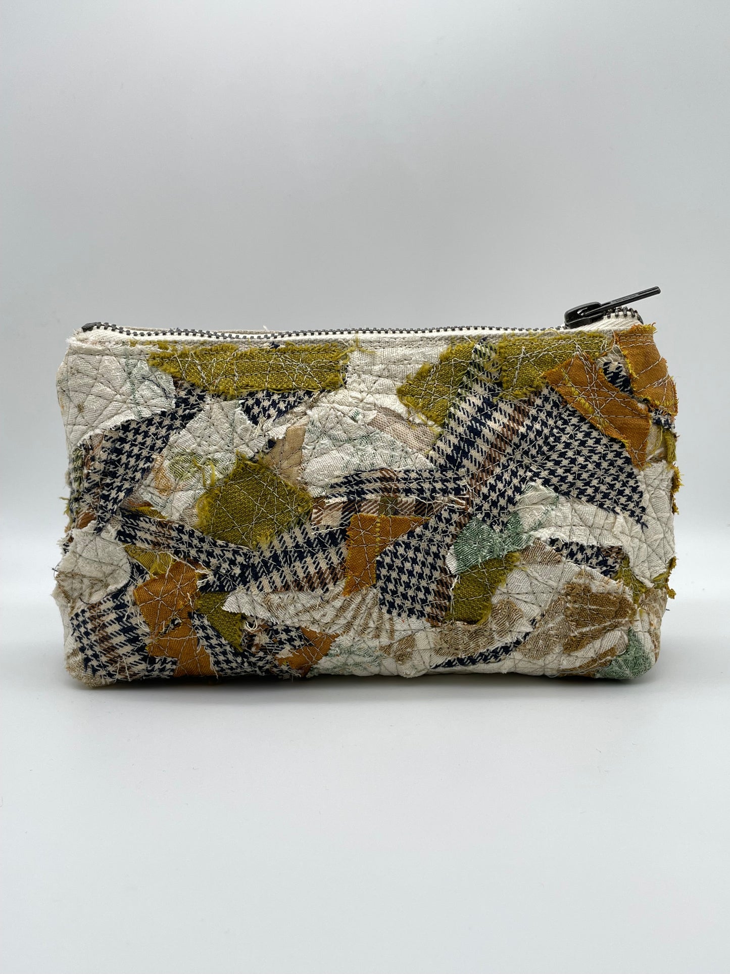 Upcycling cosmetic bag MARA