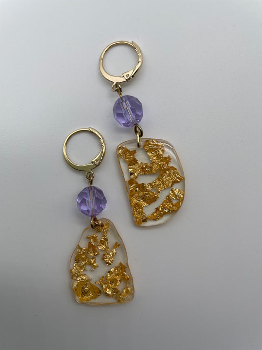 Golden resin drop earrings