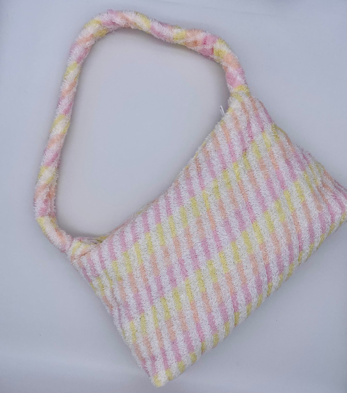 upcycling bag vintage terry towel bonbon pink fluffy handmade padded
