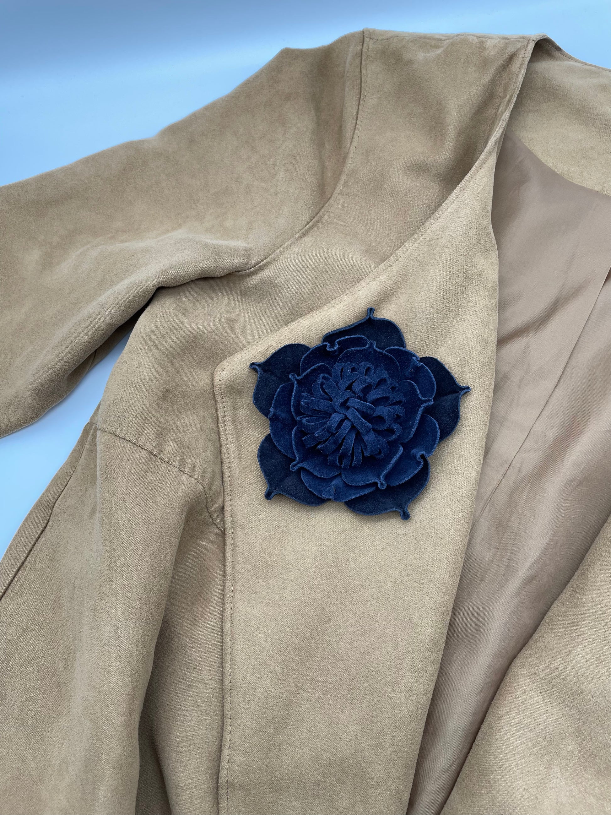Upcycling brooch leather flower navi blue handmade flower jewlery on blazer