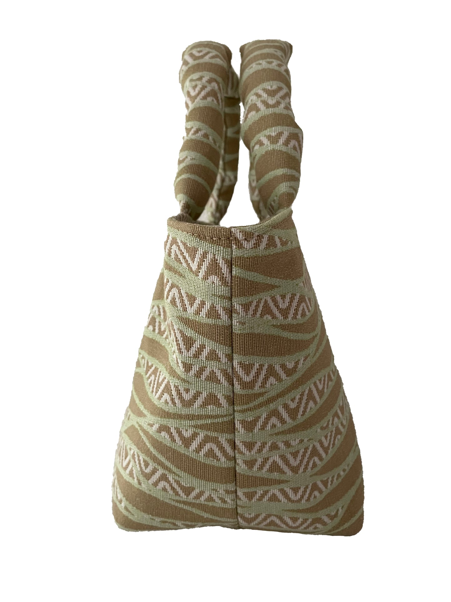 Upcycling bag YARA wavey padded upcycled beige scrunched padded handle fabric bag handmade