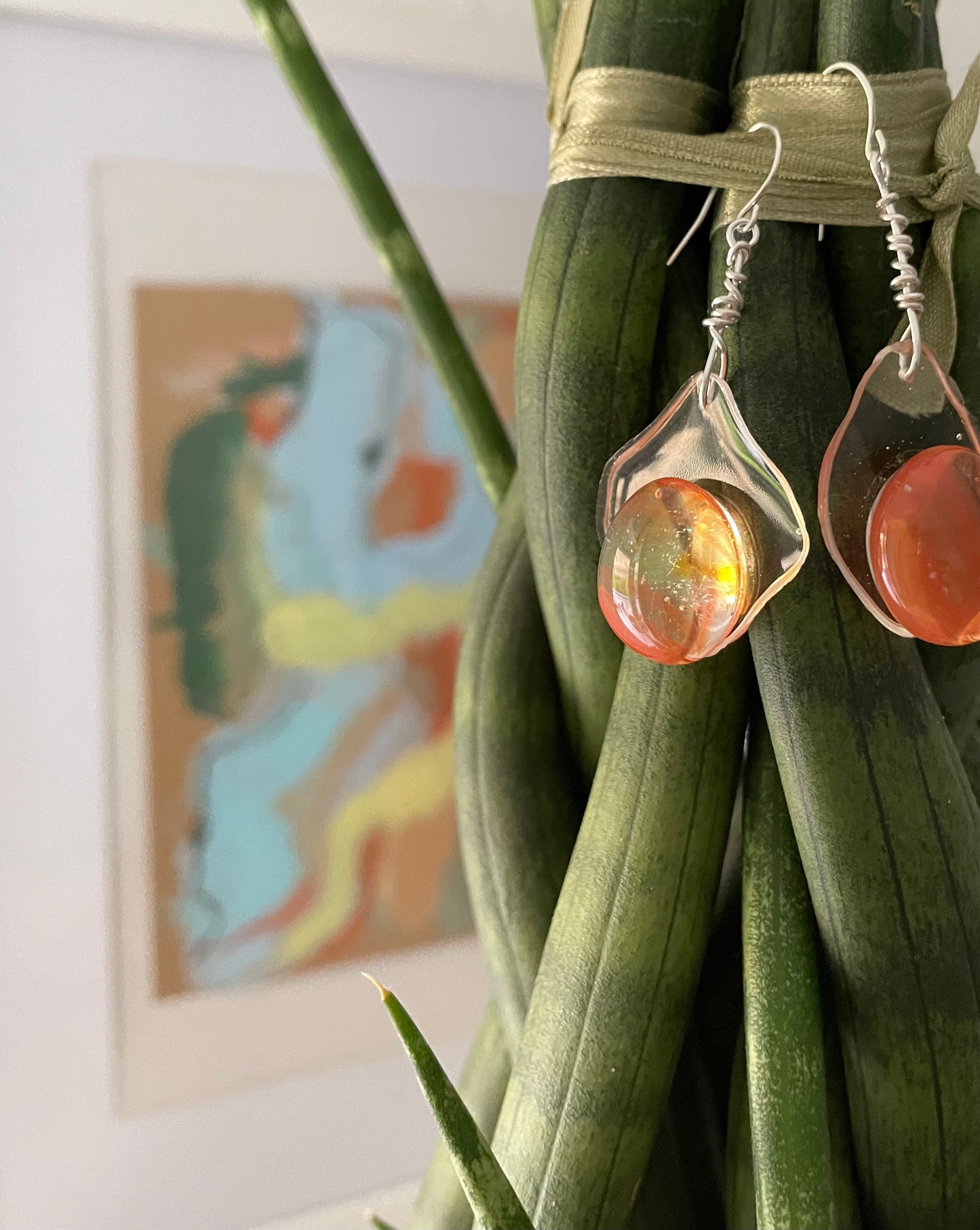 Upcycling glass drop earrings transparent